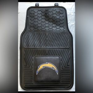 CHARGERS - Rubber Front Floor Mats - Universal/Car/Truck/SUV - 2 pc